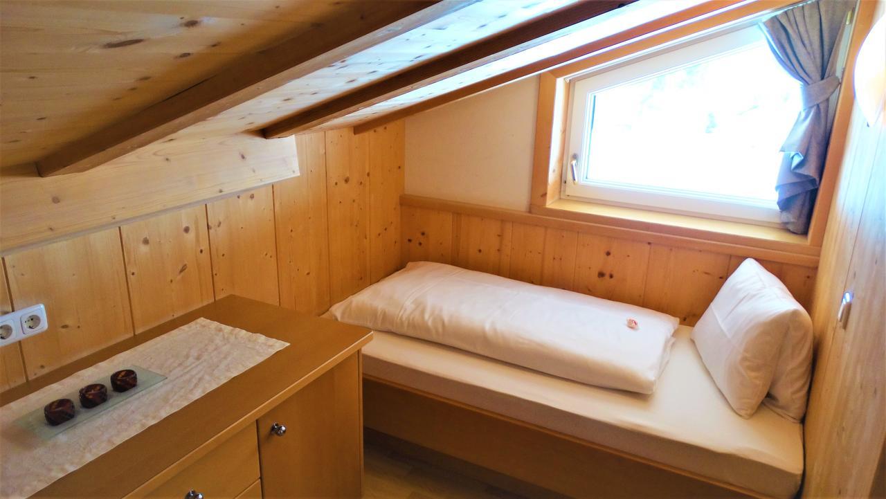 Großglocknerappartement Kals-am Großglockner Exteriör bild
