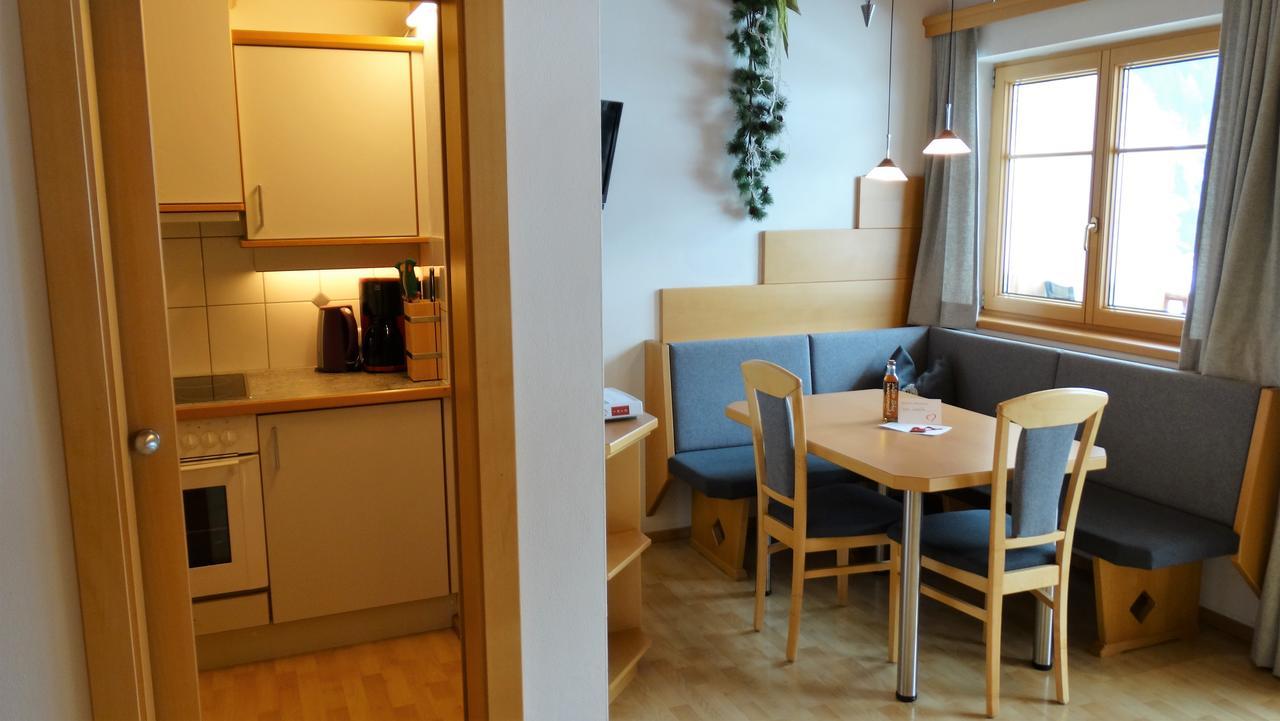 Großglocknerappartement Kals-am Großglockner Exteriör bild