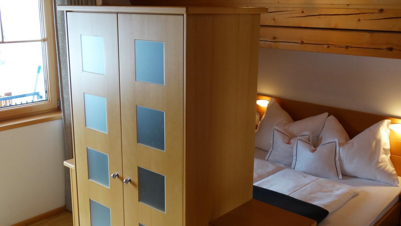 Großglocknerappartement Kals-am Großglockner Exteriör bild